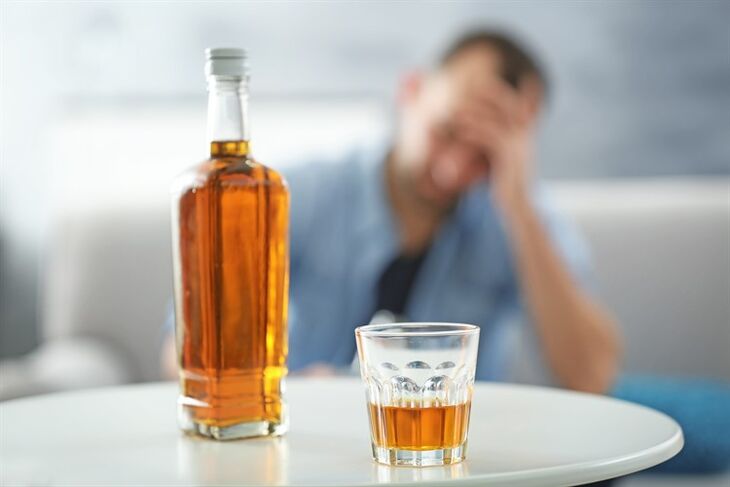 Drinking alcohol has a negative effect on a man's erectile function